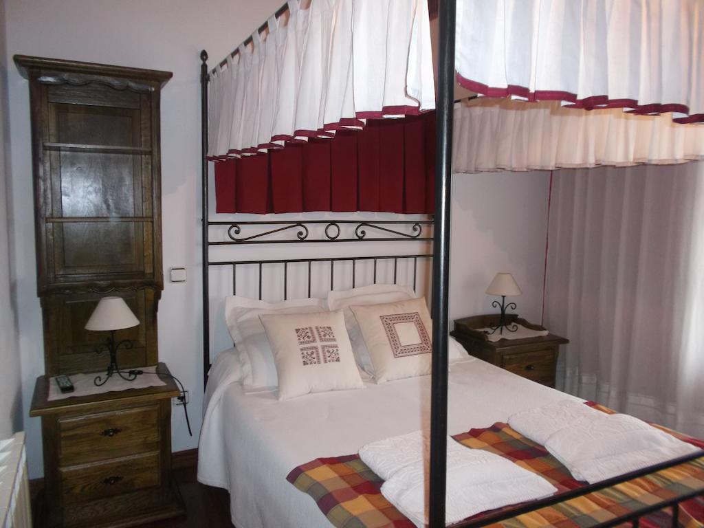 Hotel Rural El Rincon De Gadea Santa Gadea  Phòng bức ảnh