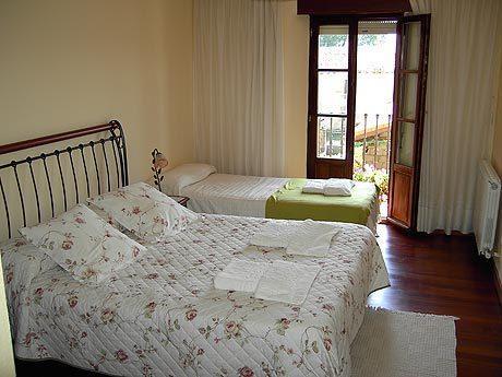 Hotel Rural El Rincon De Gadea Santa Gadea  Phòng bức ảnh